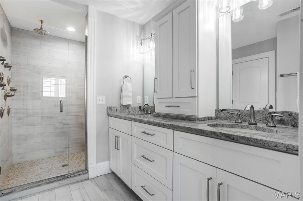 Woodlawn Country Club Grounds - Residential