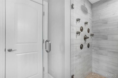 Tiny photo for 320 Bogey Lane, Kirkwood, MO 63122 (MLS # 26006274)