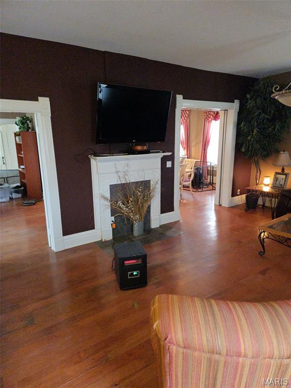 602 S State Highway 47