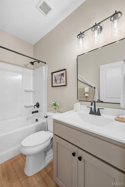 Tiny photo for 4939 Butler Hill Road, St Louis, MO 63128 (MLS # 26066768)