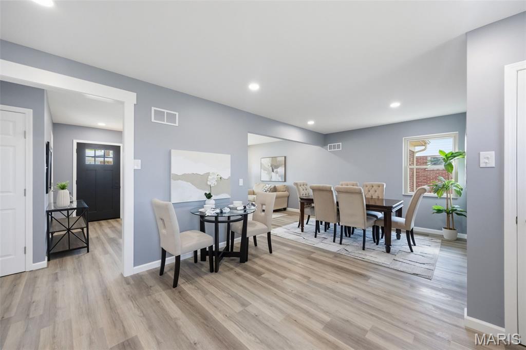 Mc Knight Downs - Residential