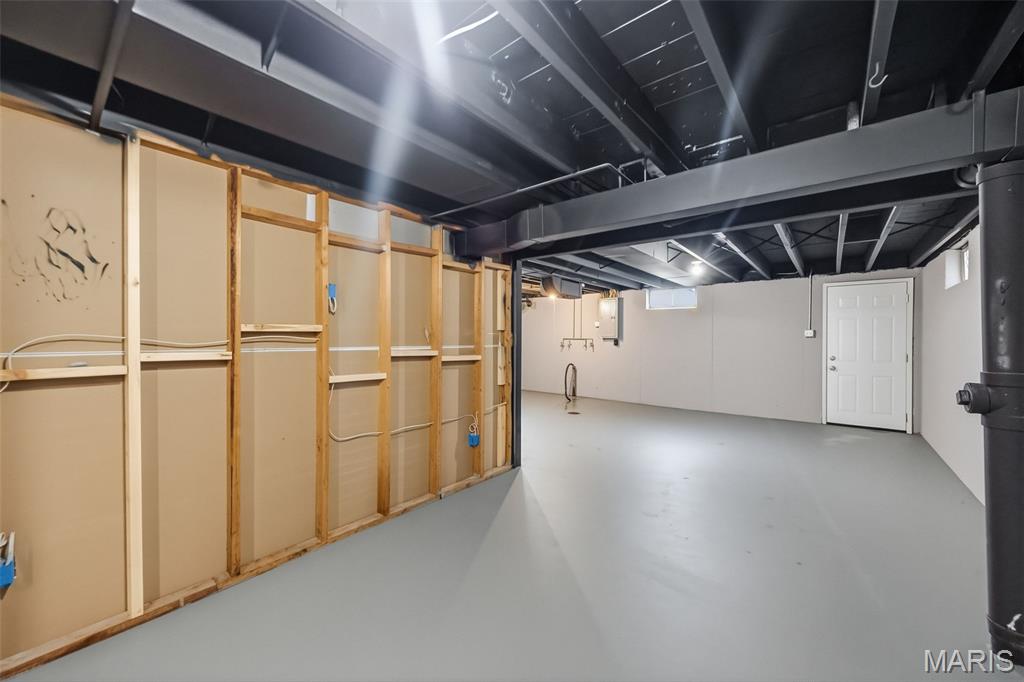 Mc Knight Downs - Residential