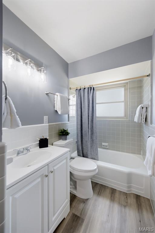 Mc Knight Downs - Residential