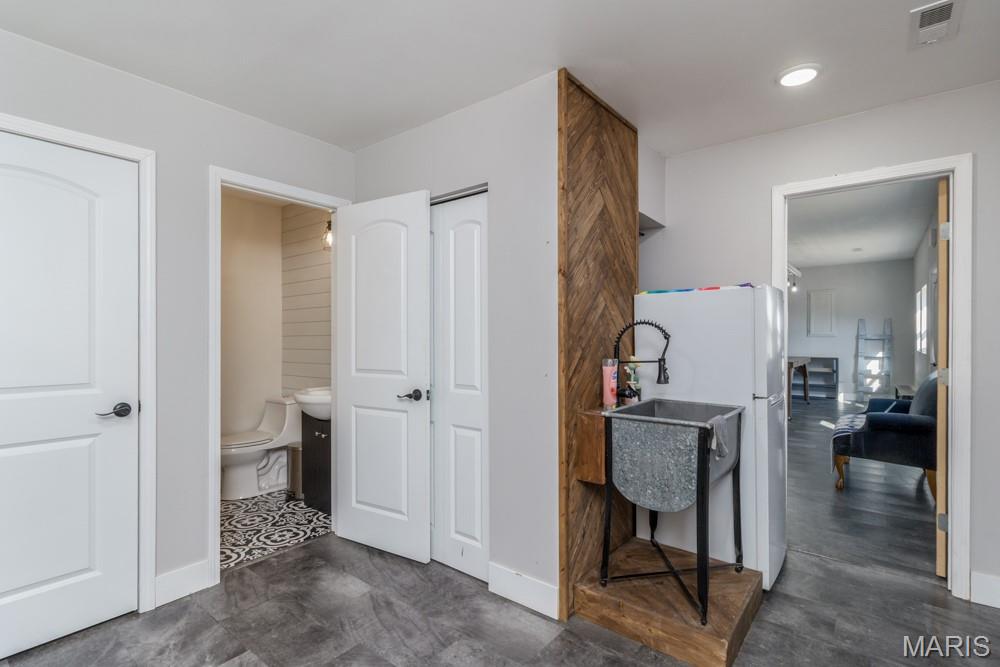 BELLS - Commercial Sale