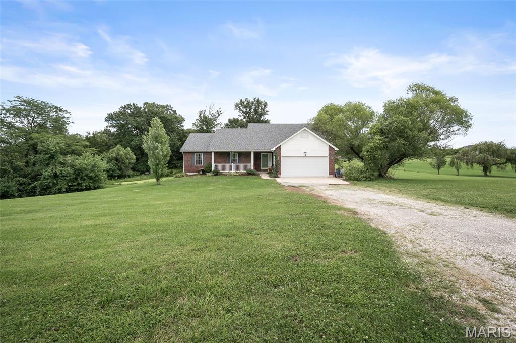66 Hillview Lane