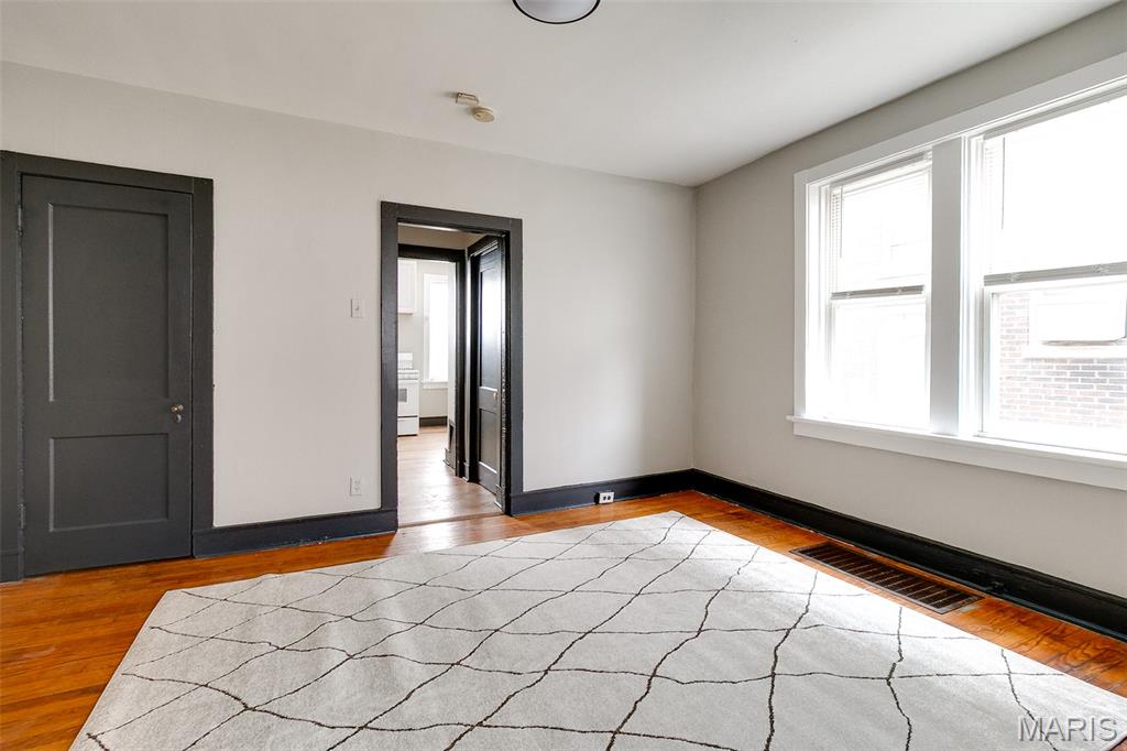 Northampton Add - Residential Income