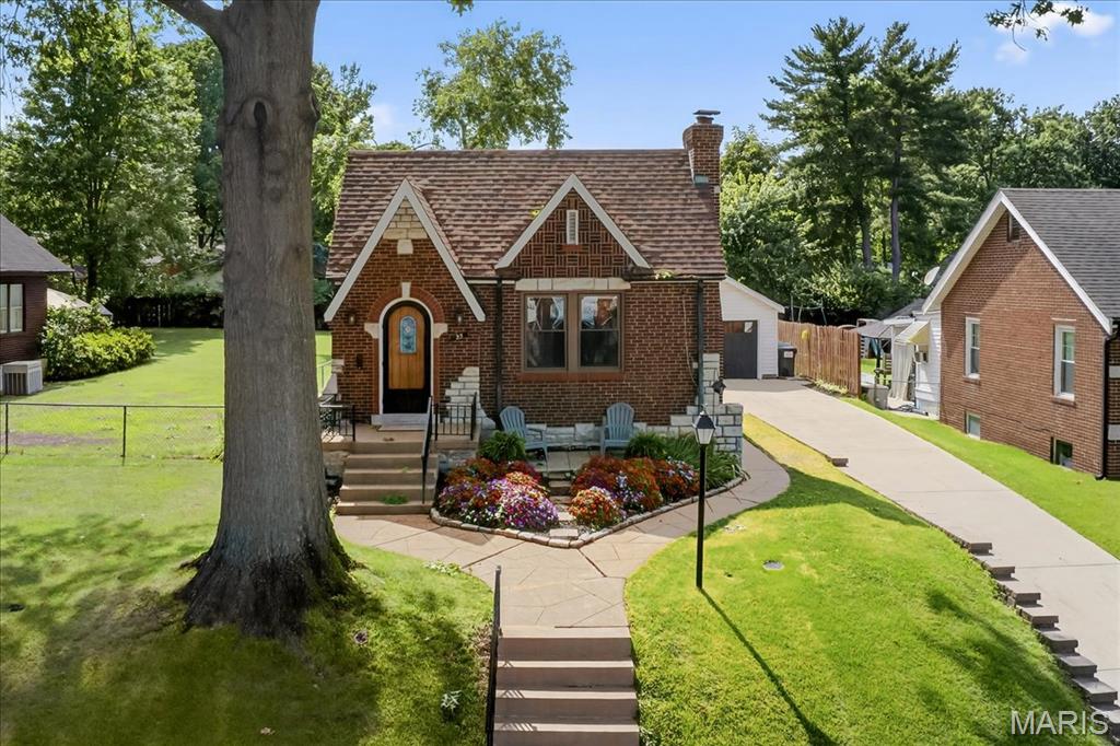 25 Saint Charles Place