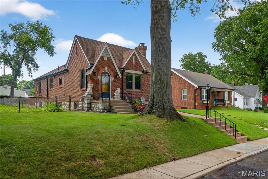 25 Saint Charles Place