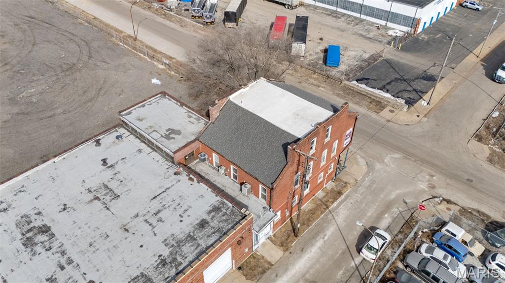 North Broadway - Commercial Sale