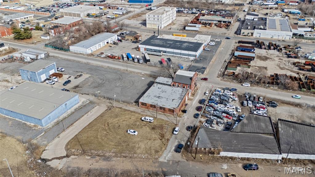 North Broadway - Commercial Sale