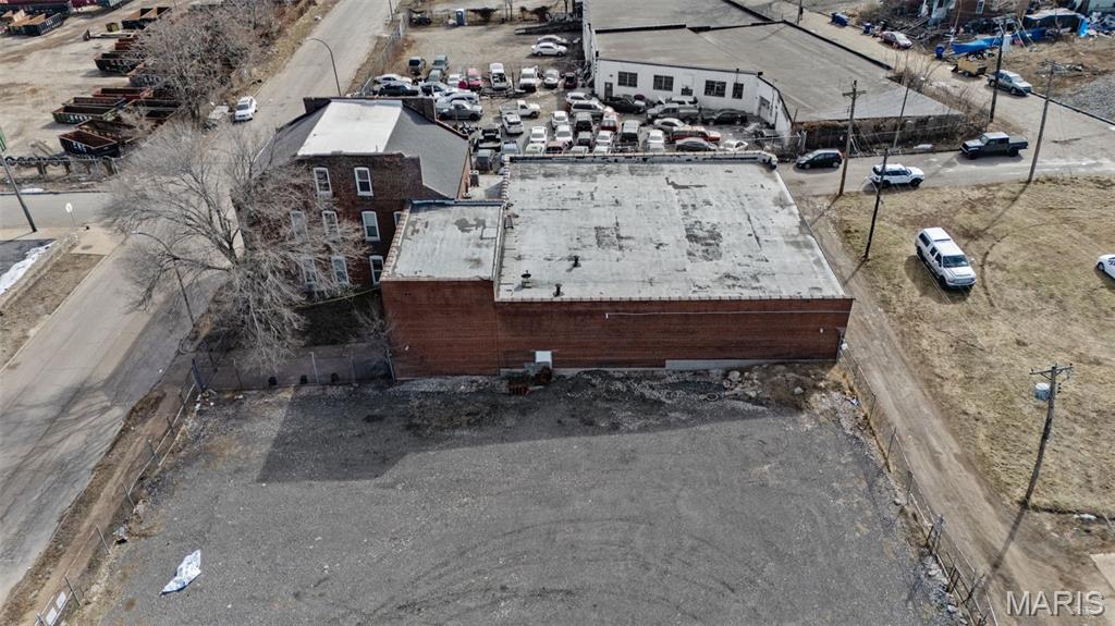 North Broadway - Commercial Sale