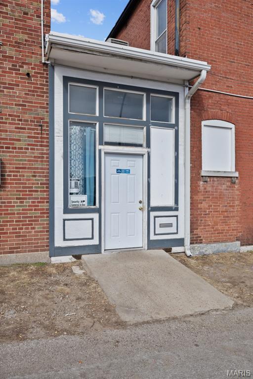 North Broadway - Commercial Sale