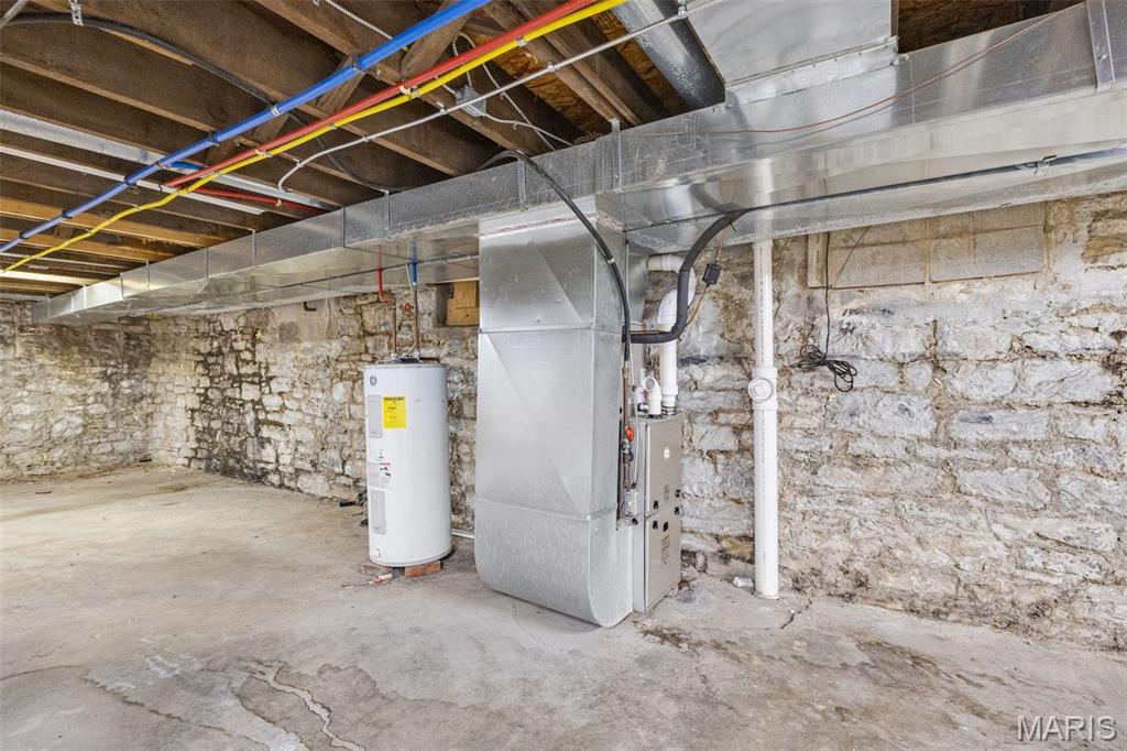 North Broadway - Commercial Sale