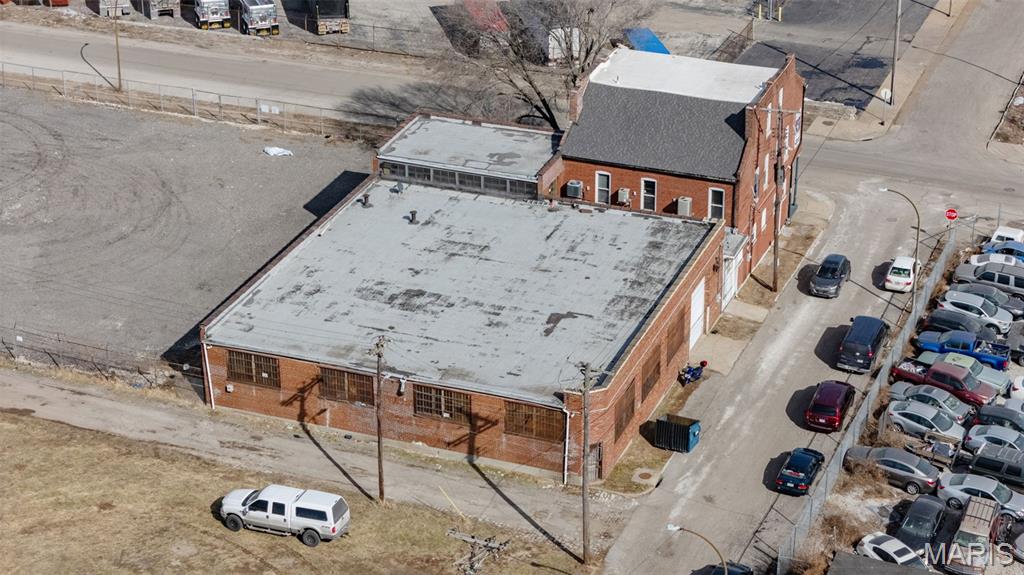 North Broadway - Commercial Sale