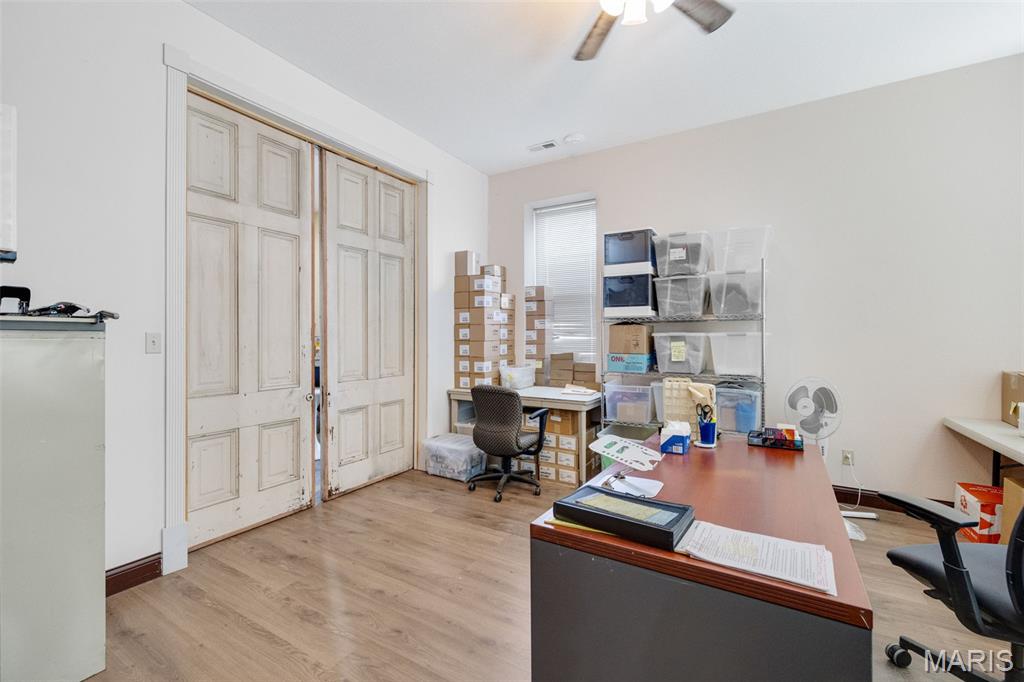 North Broadway - Commercial Sale