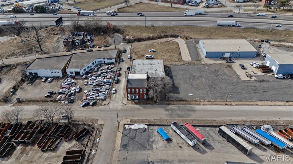 North Broadway - Commercial Sale