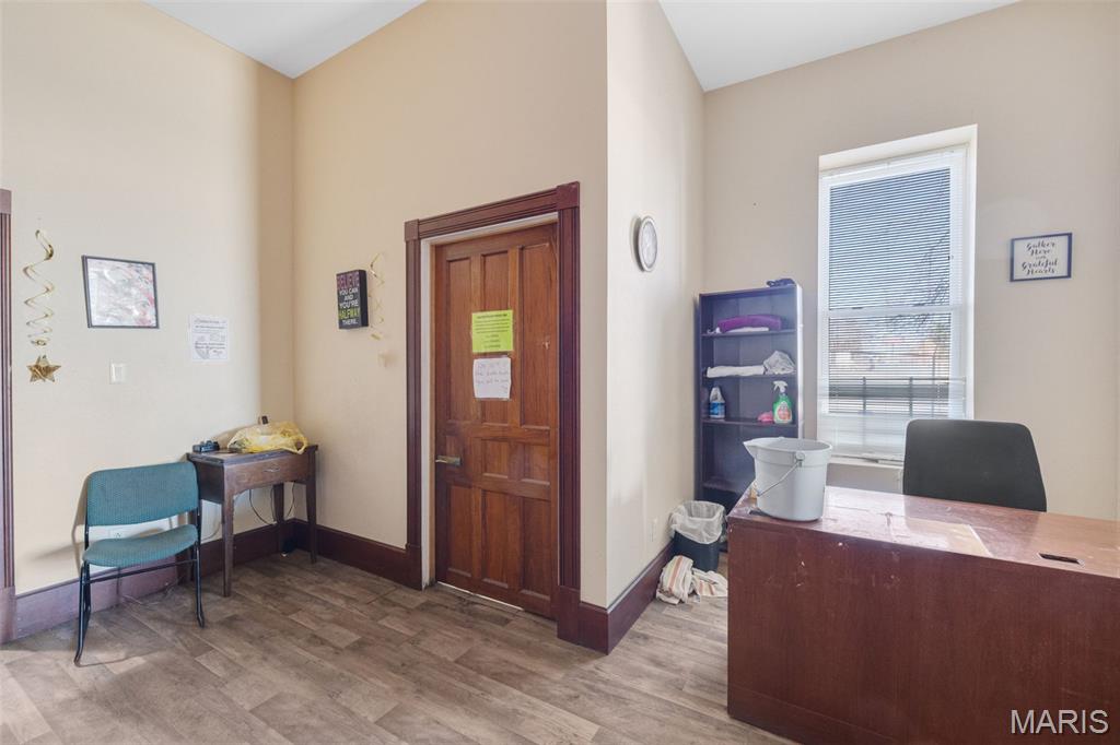 North Broadway - Commercial Sale