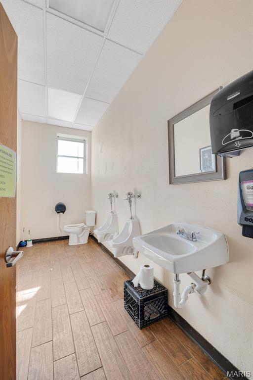 North Broadway - Commercial Sale