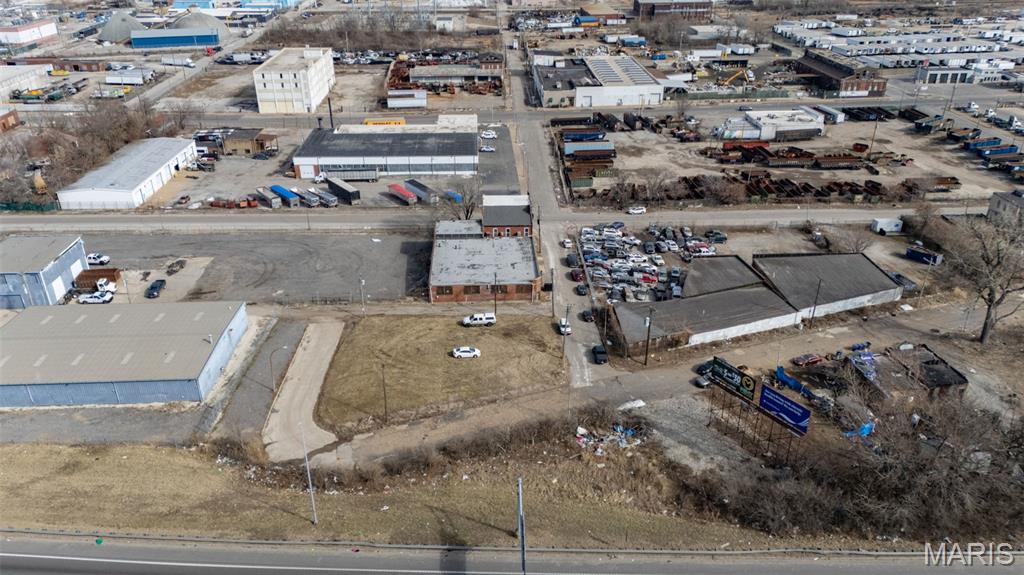 North Broadway - Commercial Sale