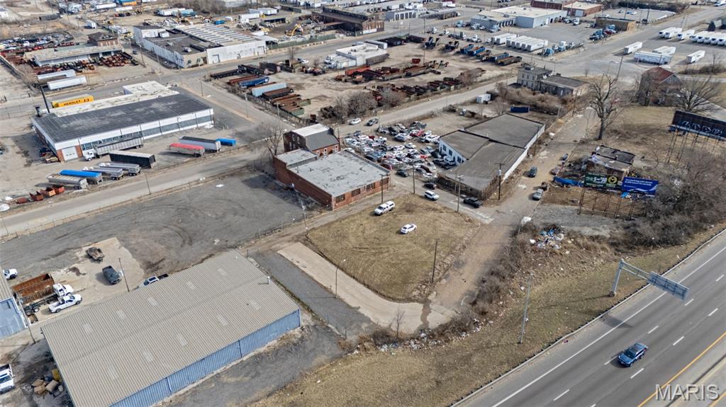 North Broadway - Commercial Sale