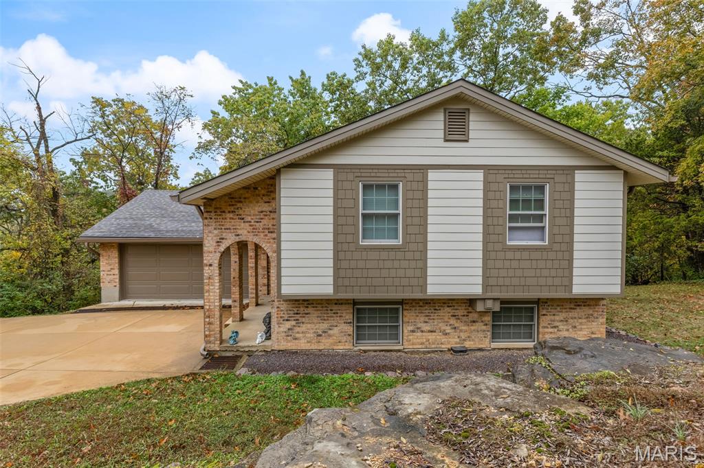 3600 Antonia Woods Drive