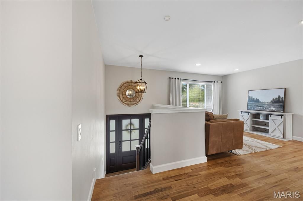 Photo of 11260 Claywood Drive, St Louis, MO 63126 (MLS # 26025519)