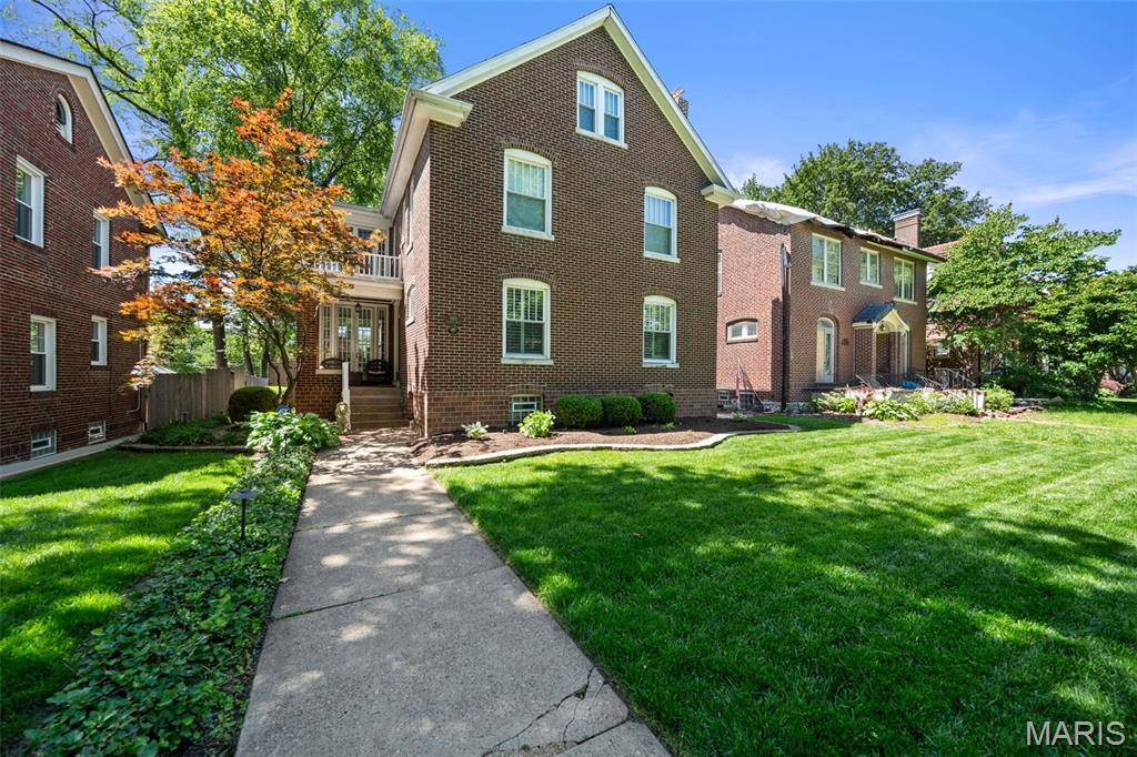 Ames Place - Residential