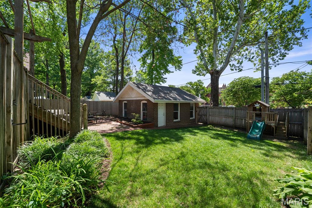 Ames Place - Residential