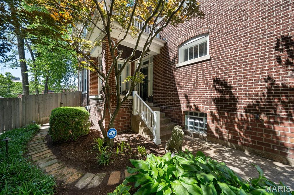Ames Place - Residential