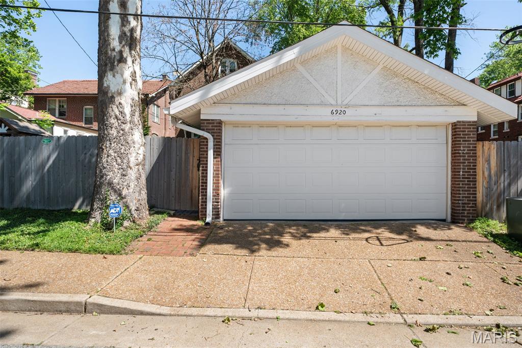 Ames Place - Residential