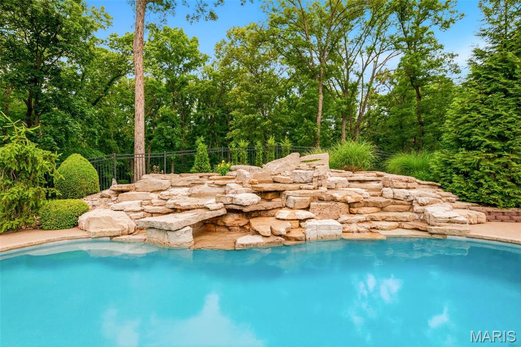 Flintlock Estates - Residential