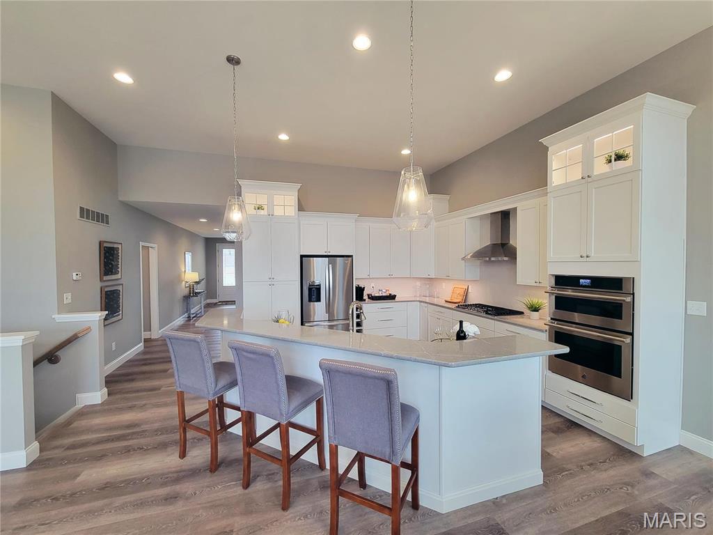 Ryehill Manor - Residential