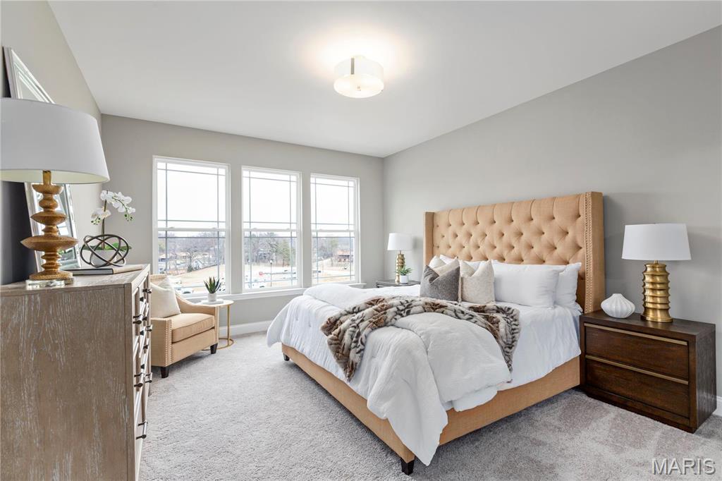 Ryehill Manor - Residential