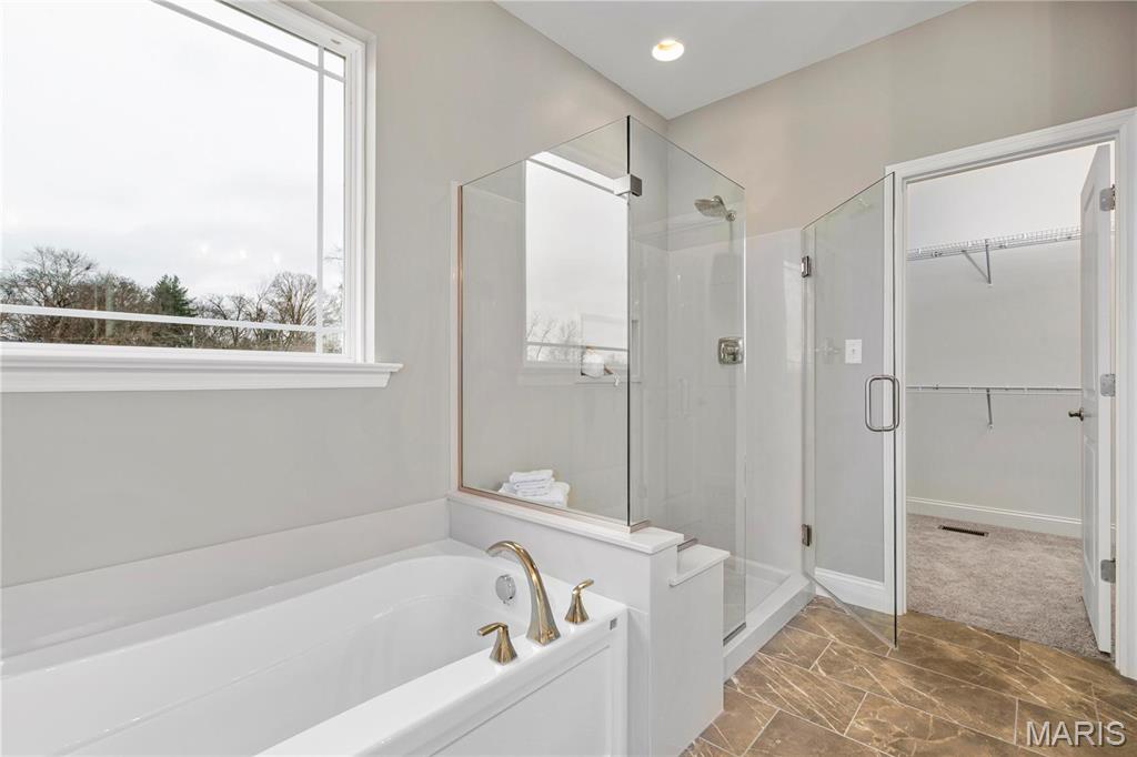 Ryehill Manor - Residential