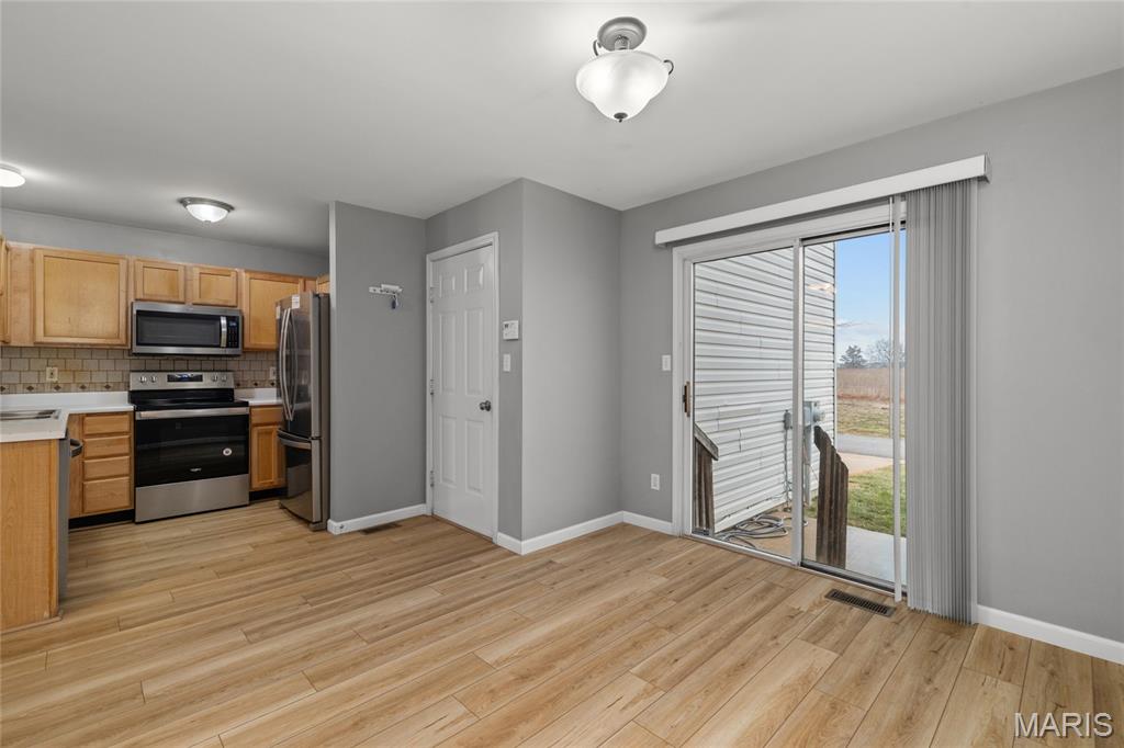 Brownstone Village At Thornbury #1 - Residential