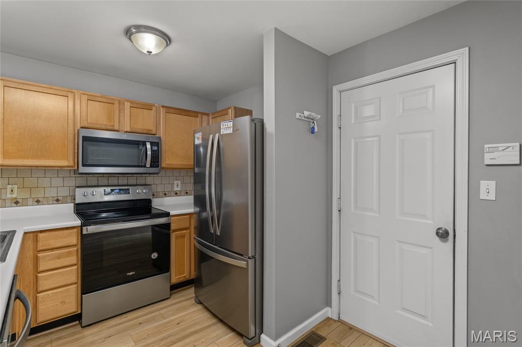 Brownstone Village At Thornbury #1 - Residential