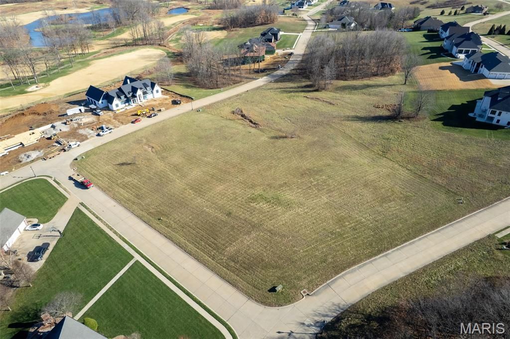 Photo of 1528 Balfron Drive, Cape Girardeau, MO 63701 (MLS # 26024600)