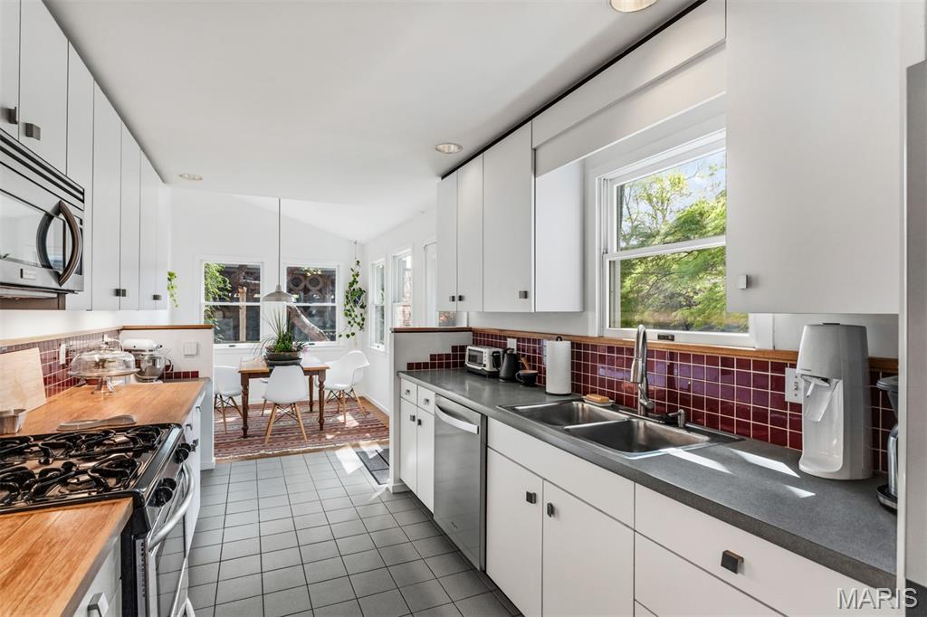 Durand Tr Add - Residential