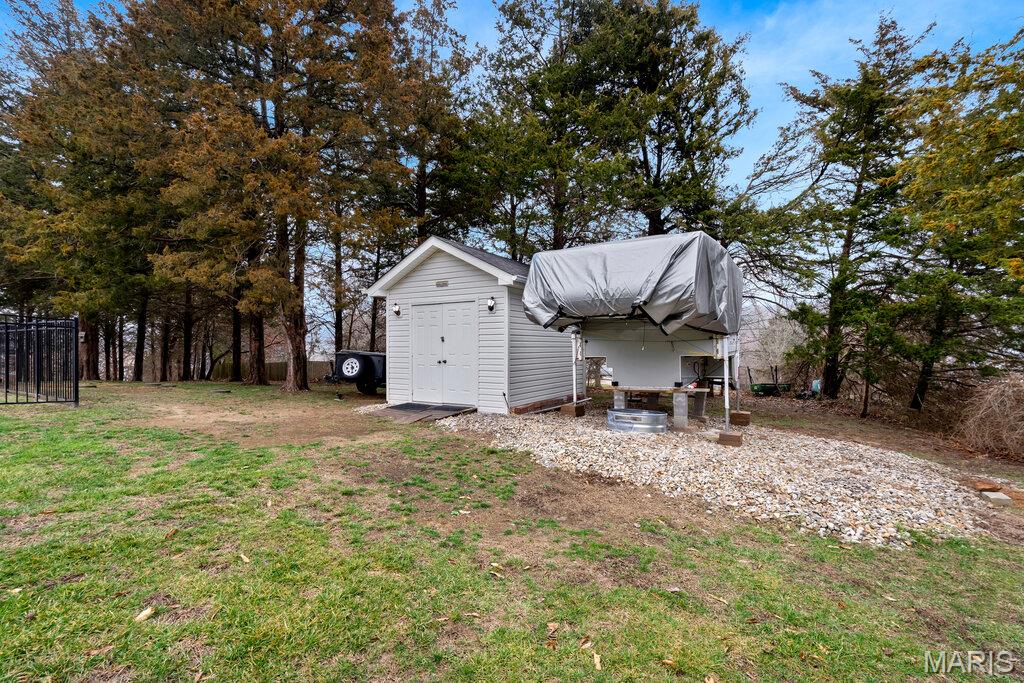 7916 Clover Lake Loop