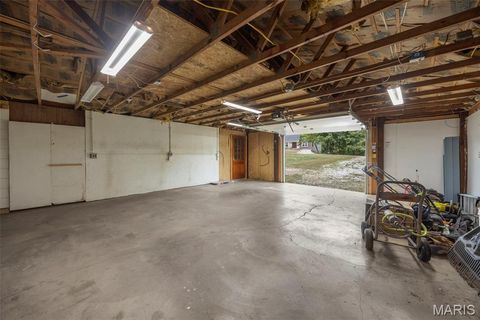 Tiny photo for 10 Briarwood Court, Warrenton, MO 63383 (MLS # 26029390)