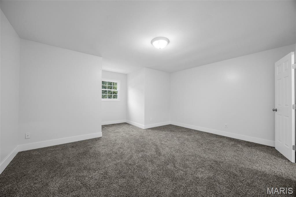 Briar Wood Manor - Residential