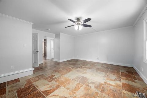 Tiny photo for 10 Briarwood Court, Warrenton, MO 63383 (MLS # 26029390)
