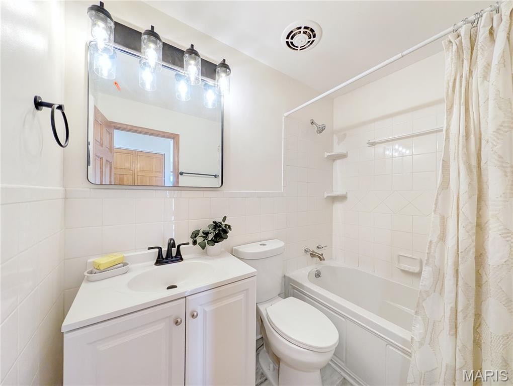 Northland Hills 8 2 - Residential