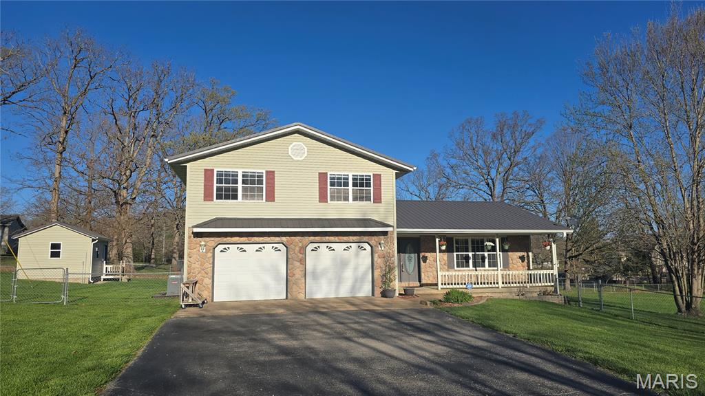 Valley Estate - Residential