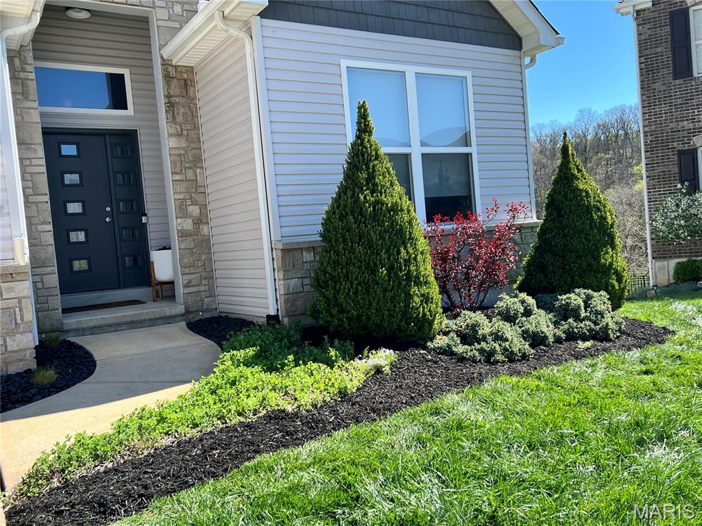 477 Amber Lake Court