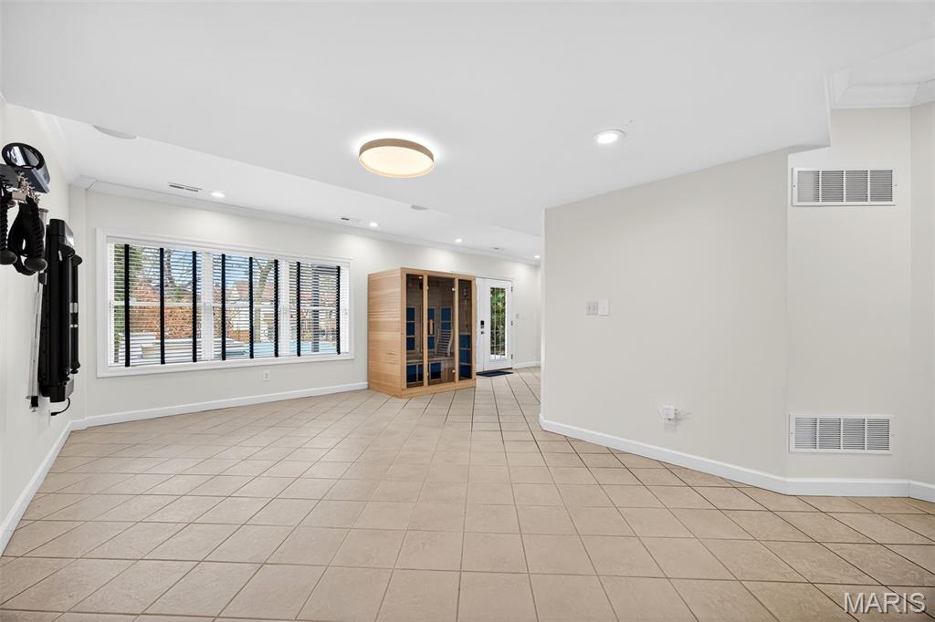 Forsyth Place Blk 2 Lt 6 Bdy Adj - Residential