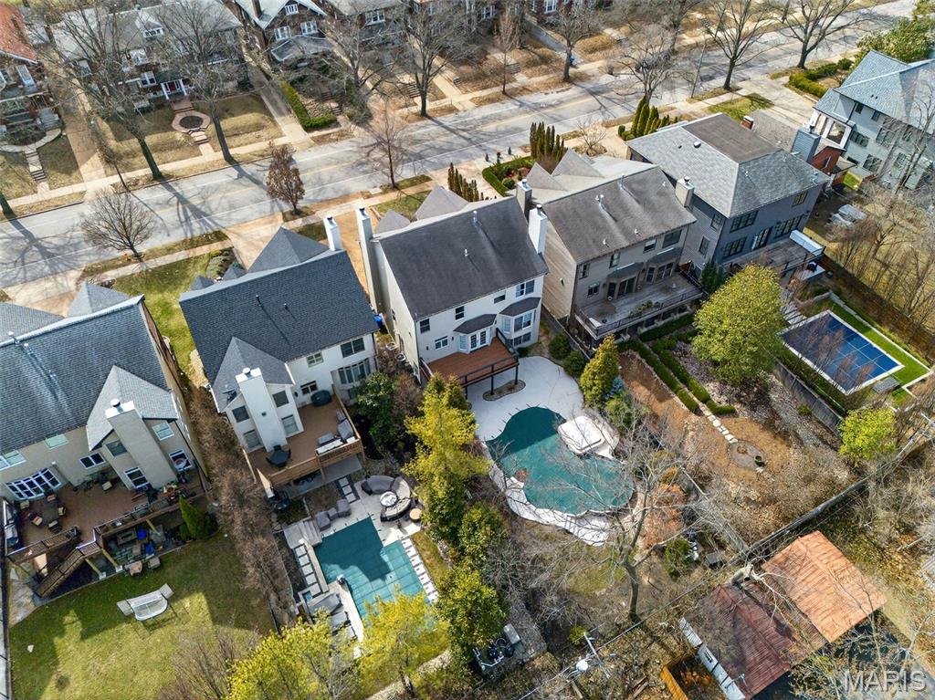 Forsyth Place Blk 2 Lt 6 Bdy Adj - Residential