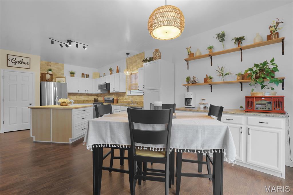 Manors At Wilmer Valley #1 - Residential