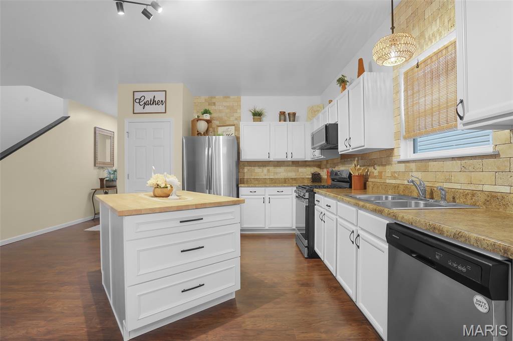 Manors At Wilmer Valley #1 - Residential