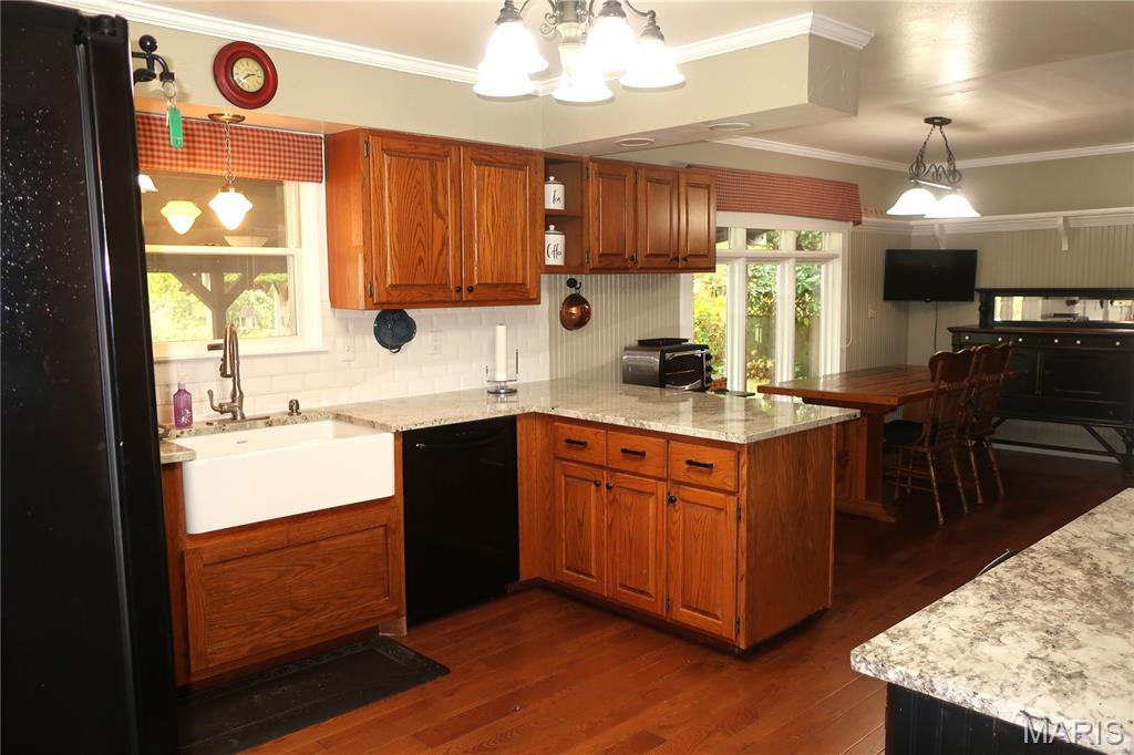 Honeystone - Residential